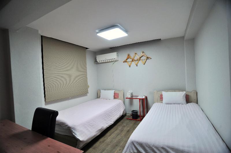 Saewha Hostel Seul Zewnętrze zdjęcie